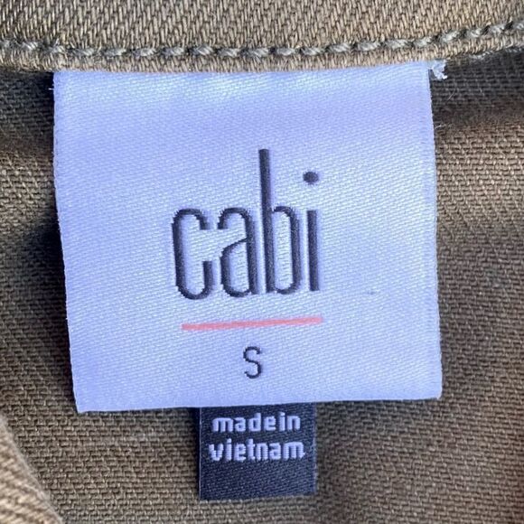 NWOT Cabi Olive Green Evans Jean Like Jacket (4497). Size Small. - Picture 9 of 10